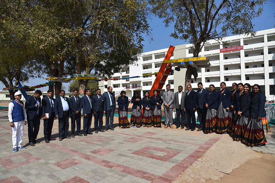 26-January, Top School for 11 And 12 in Gandhinagar