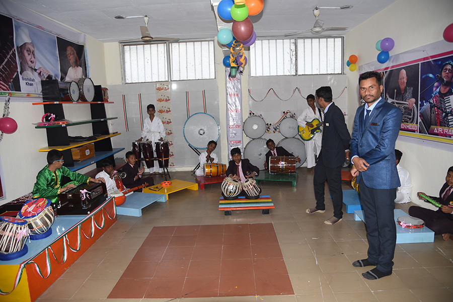 Best School for Science in Gandhinagar