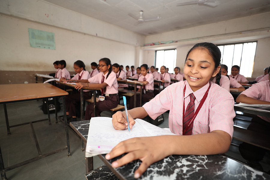 Classroom-3, Commerce English Medium School in Gandhinagar